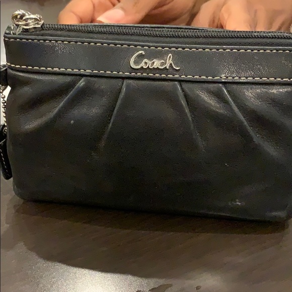 Coach wristlet - Picture 1 of 1